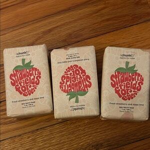 Perfectly Posh Strawberry Fields Bath Bars